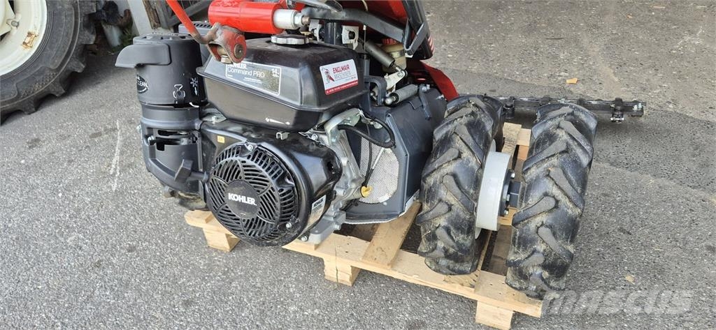 Aebi HC 44 Hydro Χορτοκοπτικά με καθιστό χειριστή