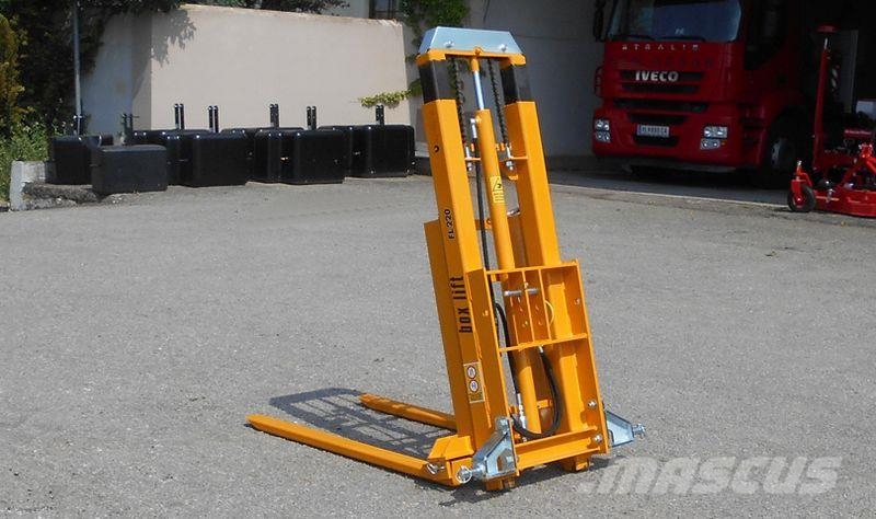 Aedes FL 220 Egyéb traktor tartozékok