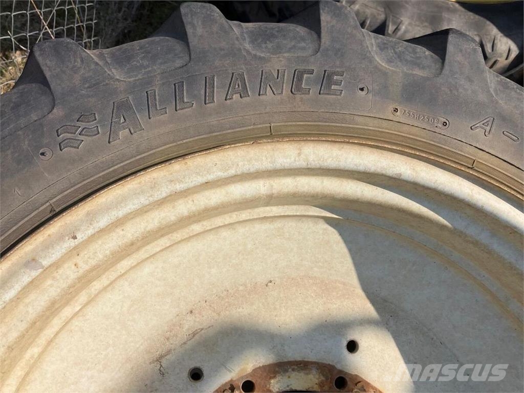 Alliance 270/95R46 Reifen