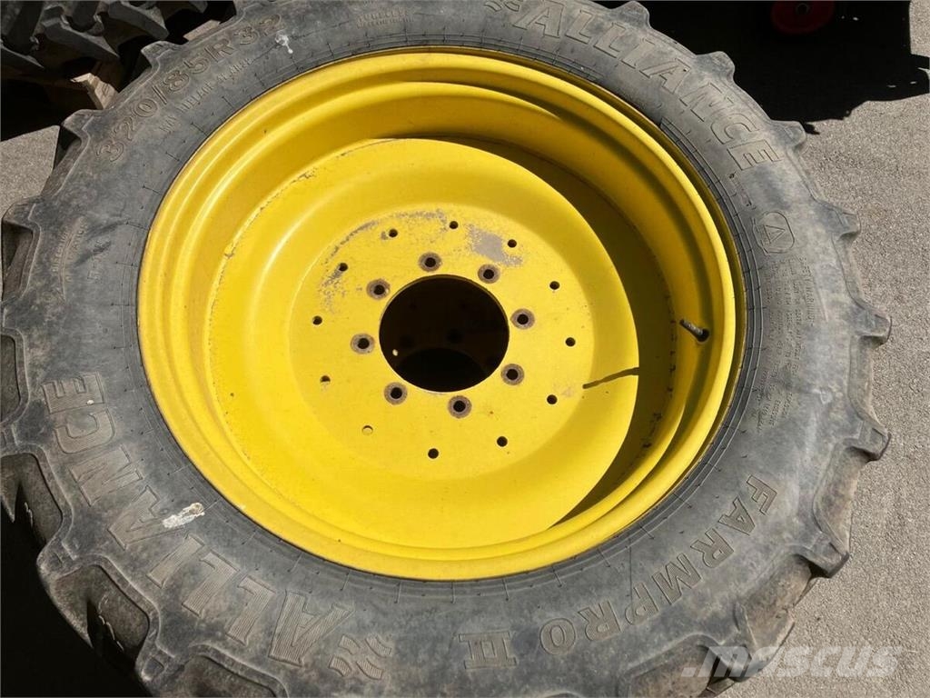Alliance 320/85 R32 FarmPro ll Reifen
