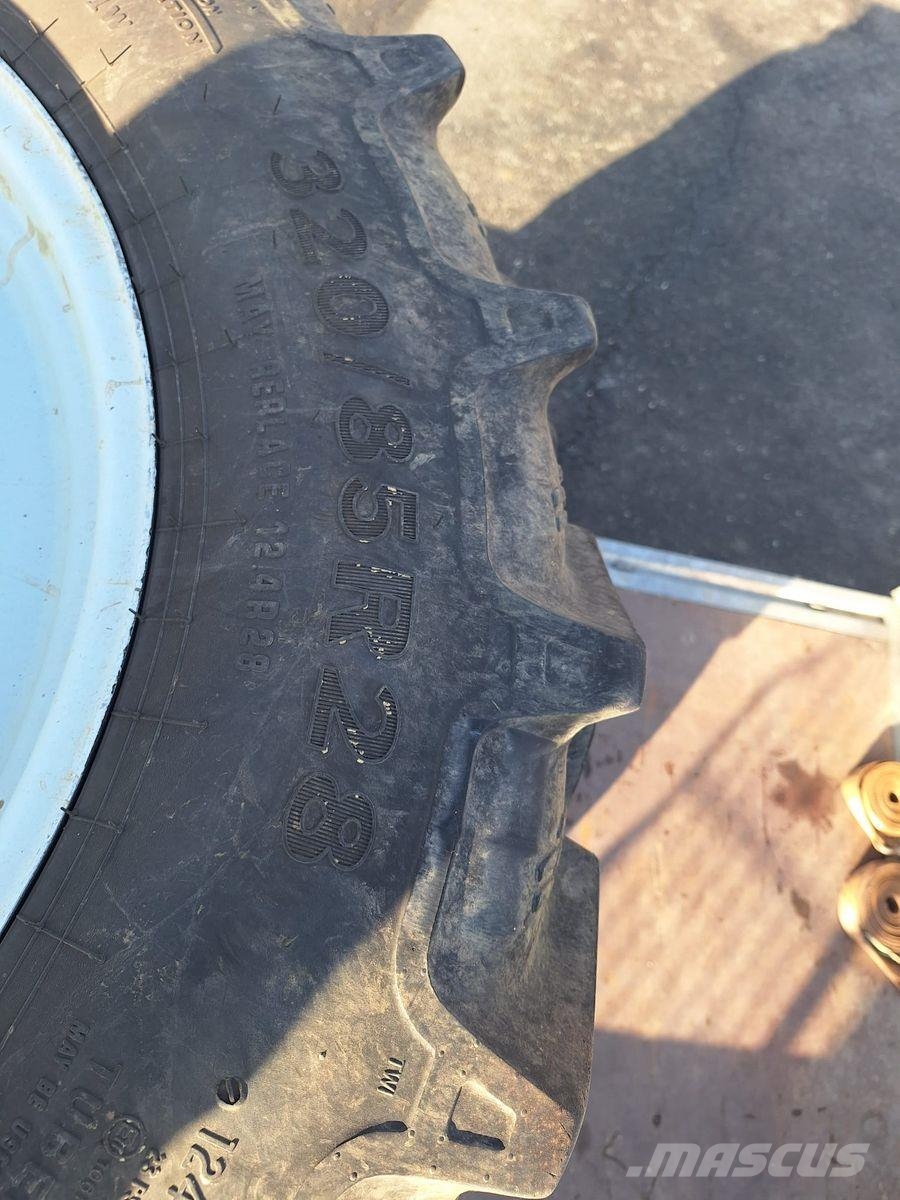 Alliance 320/90 R42 und 320/85 R28 الإطارات والعجلات والحافات