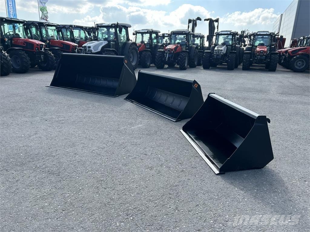 Ålö Quicke Schwergutschaufel SM 210 Euro Other tractor accessories
