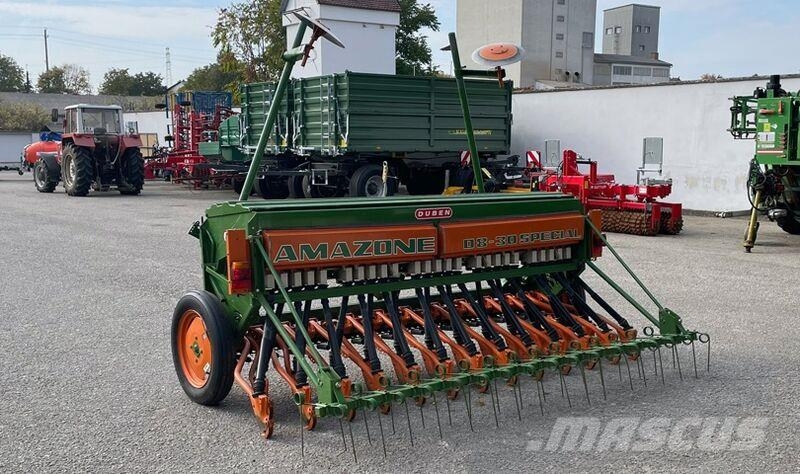 Amazone D8-30 Special مثاقيب