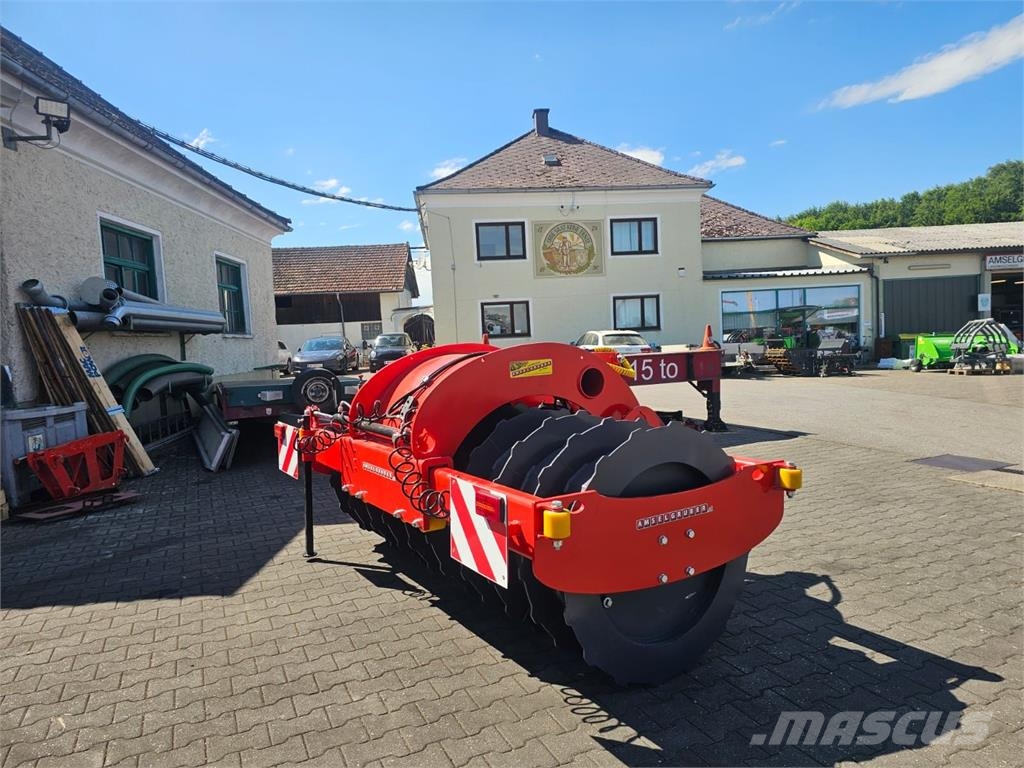 Amselgruber Dominator 2500 Verdichterwalze/Silowal Poljoprivreda – ostalo