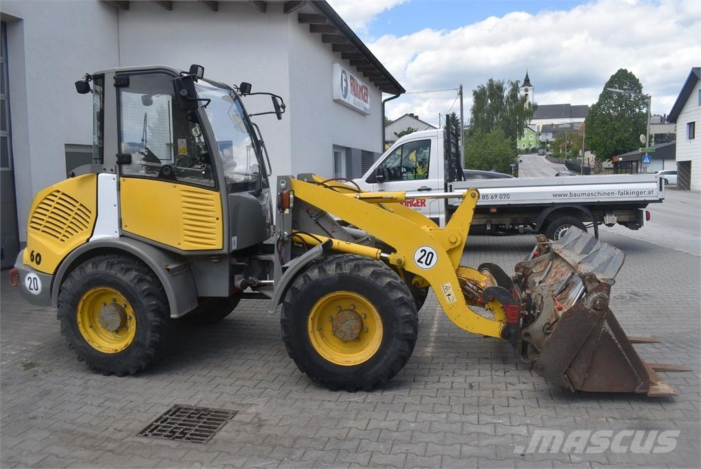 Atlas AR60 Gumikerekes homlokrakodók