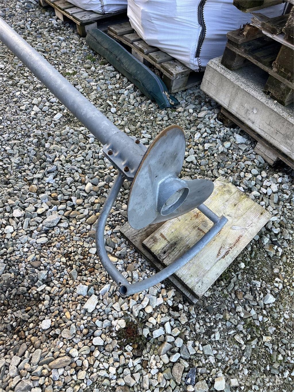 Bauer Güllemixer 600/4m Other fertilizing machines and accessories