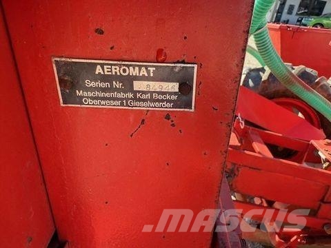 Becker Aeromat 4-reihig Istutuskoneet