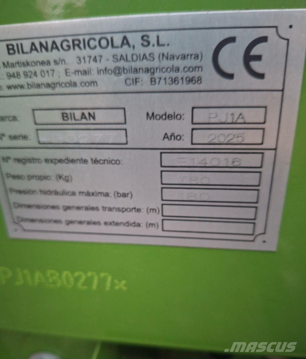  Bilan 3 Punktwickler mit 2 Armen Other forage harvesting equipment