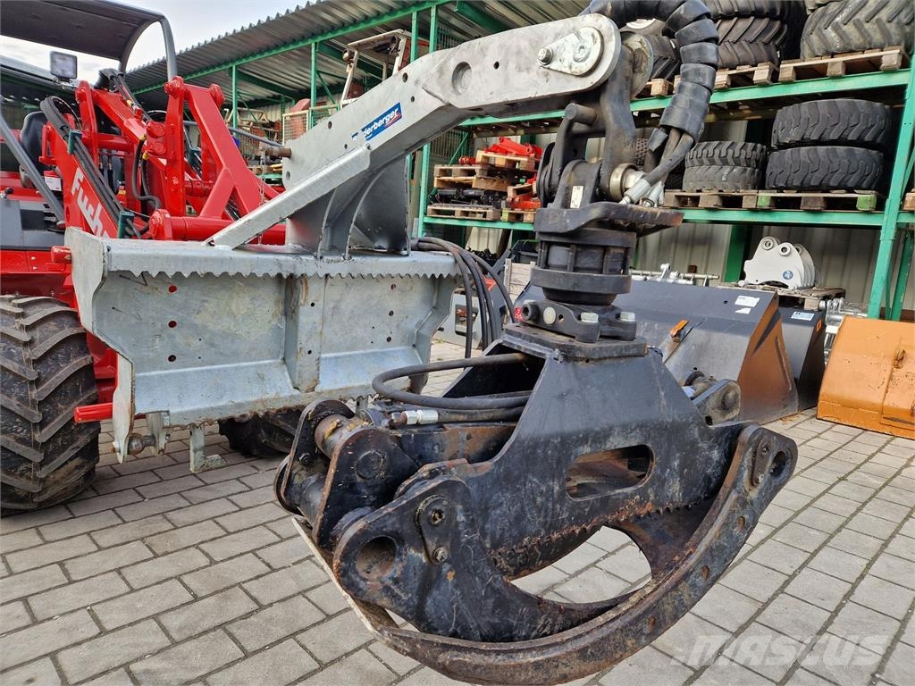 Binderberger Rückezange light Sonstige Forstmaschinen