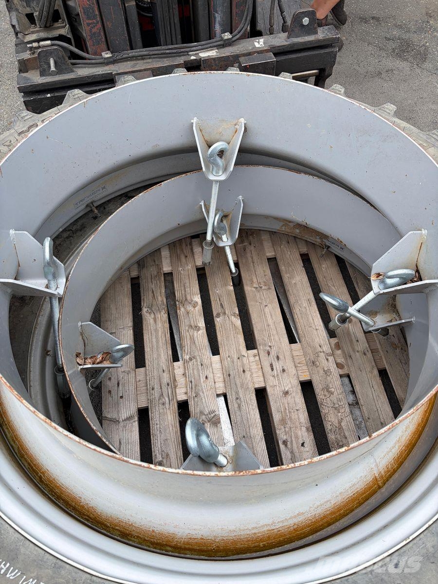 BKT 270/95 R46 Ελαστικά και ζάντες