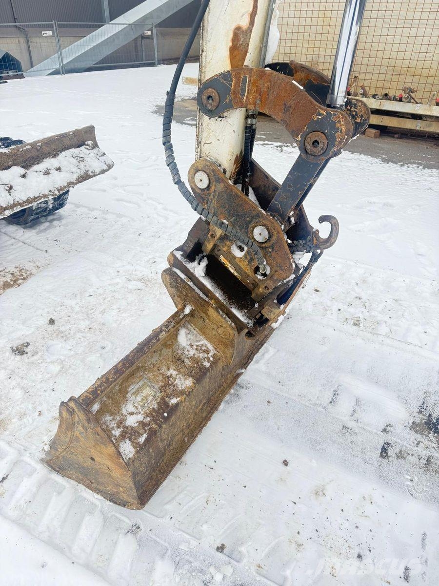 Bobcat E60 Mini kotrók < 7t