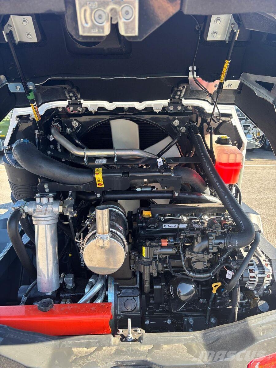 Bobcat L95 輪胎式裝載機