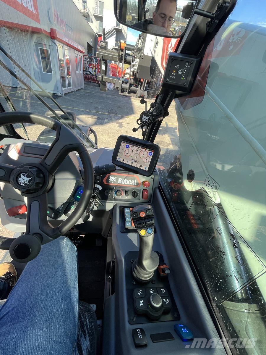 Bobcat TL30.70 伸縮臂操作車