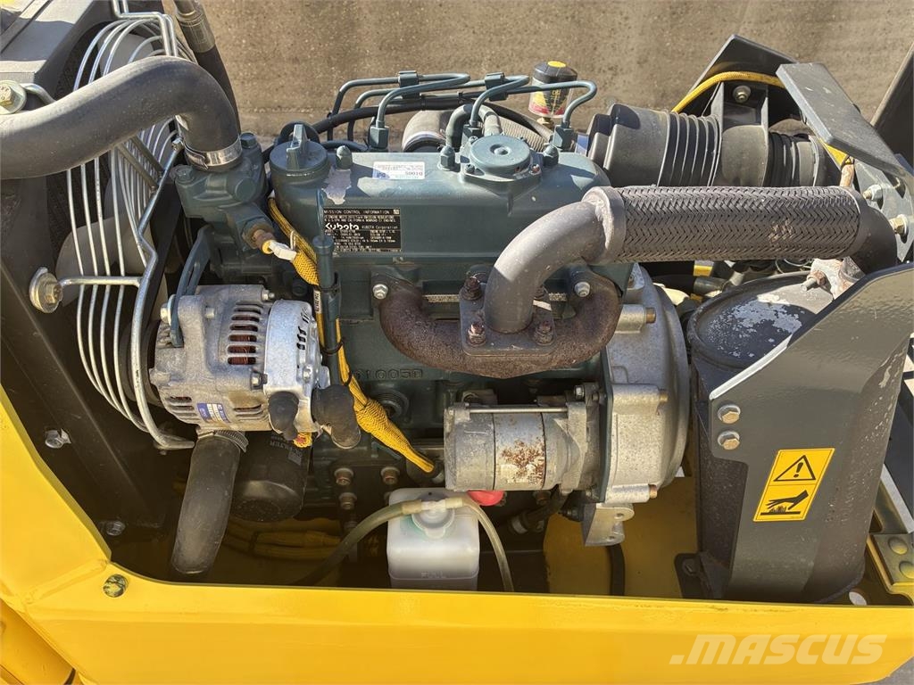 Bomag Grabenwalze BMP8500 Kiti volai