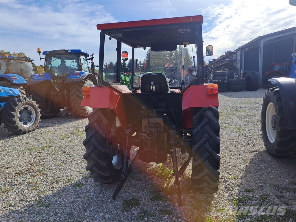 Case IH 533 Traktorji