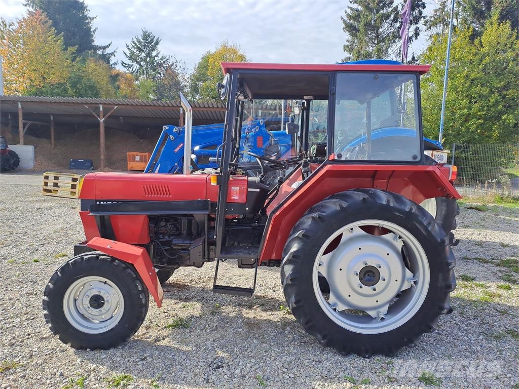 Case IH 533 Traktorji