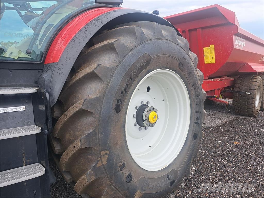 Case IH Optum 340 CVXDrive Traktory