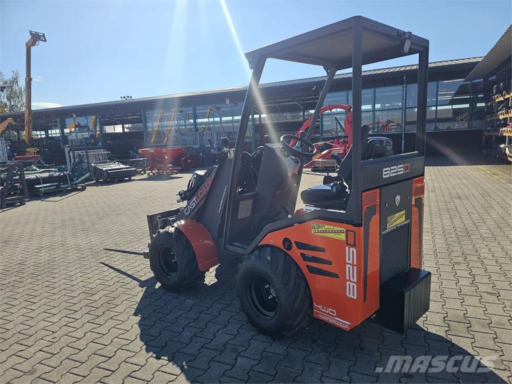 Cast 825D Aktion Hausmesse 24.25. Oktober Frontlastere og graveredskap