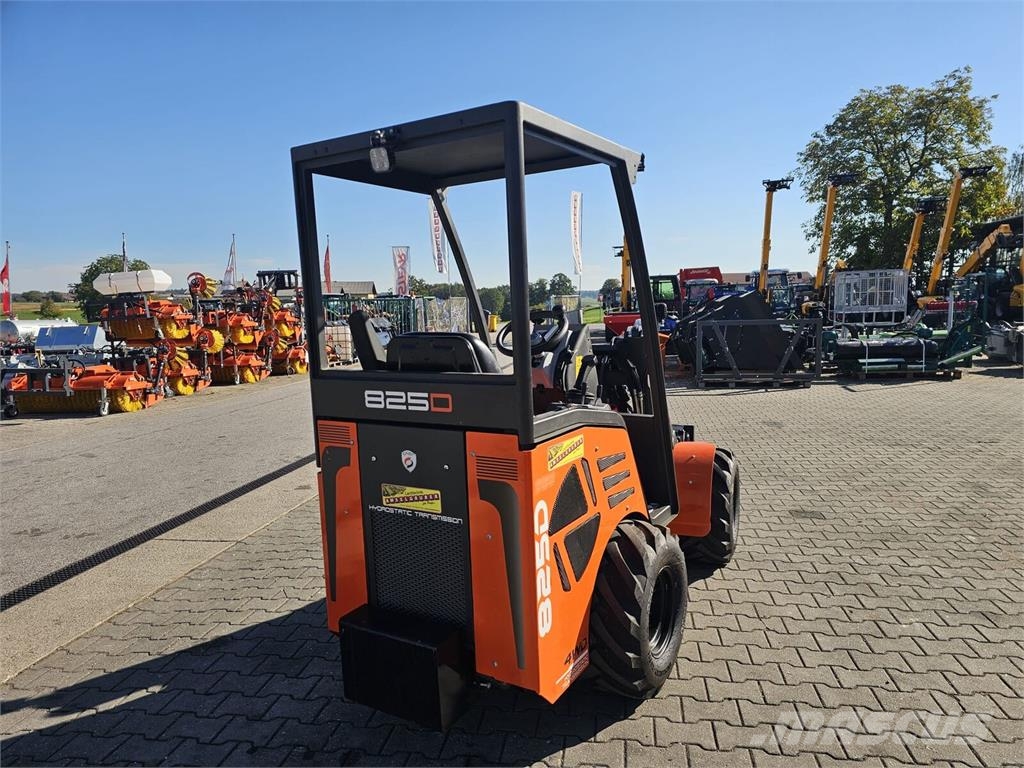 Cast 825D Aktion Hausmesse 24.25. Oktober Hoflader