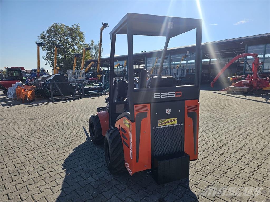 Cast 825D Aktion Hausmesse 24.25. Oktober Hoflader