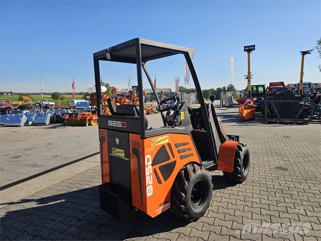 Cast 825D Aktion Hausmesse 24.25. Oktober Hoflader