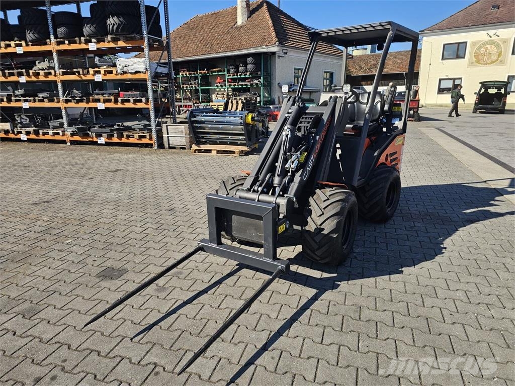 Cast 825D Aktion Hausmesse 24.25. Oktober Frontlastere og graveredskap