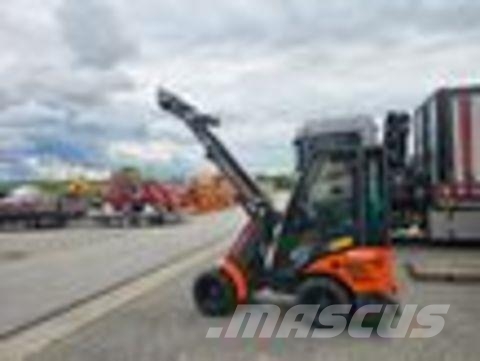 Cast 830 D Aktion Neu Hausmesse 24-25 Oktober Ładowacze i koparki czołowe