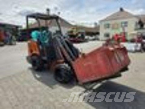 Cast 830 D Aktion Neu Hausmesse 24-25 Oktober Ładowacze i koparki czołowe