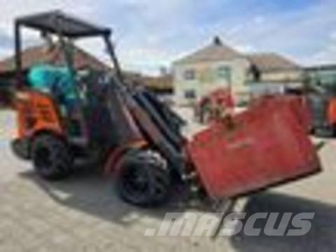 Cast 830 D Aktion Neu Hausmesse 24-25 Oktober Ładowacze i koparki czołowe