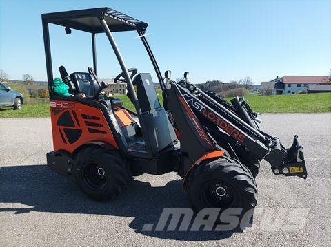 Cast 840 D 2 Speed - 2 Fahrstufen 20 Km/h 1.300Kg Hub Frontālie iekrāvēji un ekskavatori