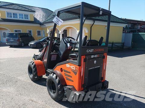Cast 840 D 2 Speed - 2 Fahrstufen 20 Km/h 1.300Kg Hub Frontālie iekrāvēji un ekskavatori