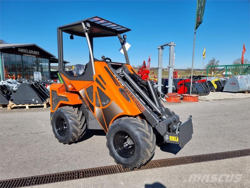 Cast P 30 T Double Speed 25 Km/h Cargadoras y excavadoras frontales