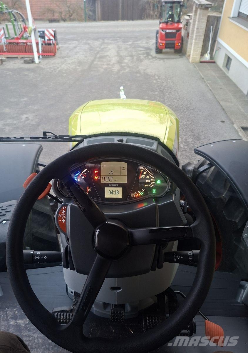 CLAAS Arion 550 CMATIC CEBIS Tractors