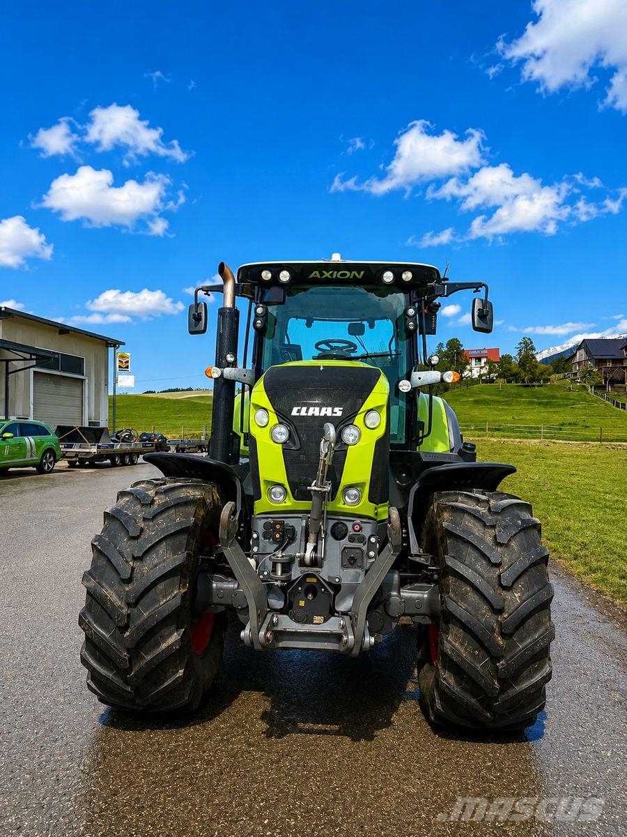 CLAAS Axion 810 C-Matic Traktoren
