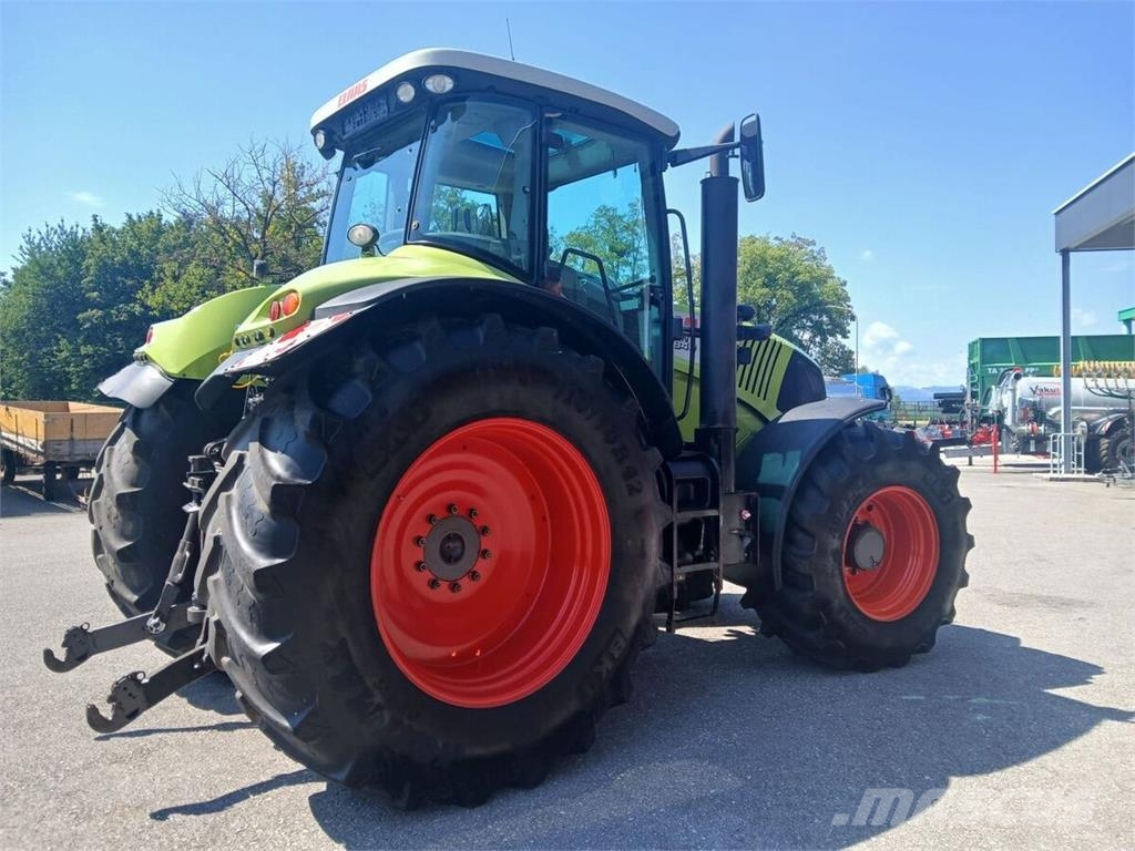 CLAAS Axion 840 트랙터