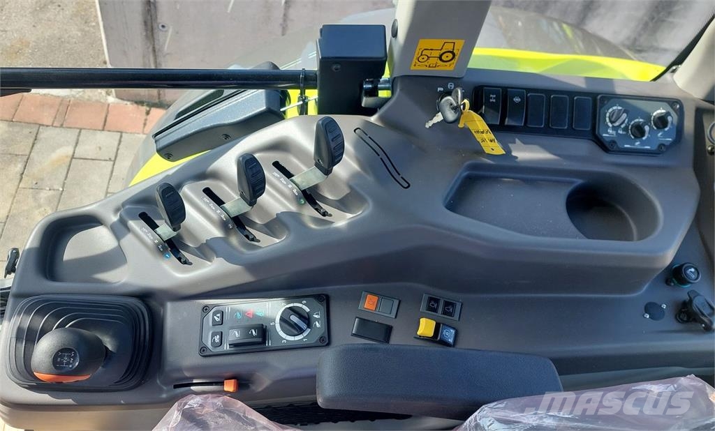 CLAAS Axos 3.95 Trend 트랙터