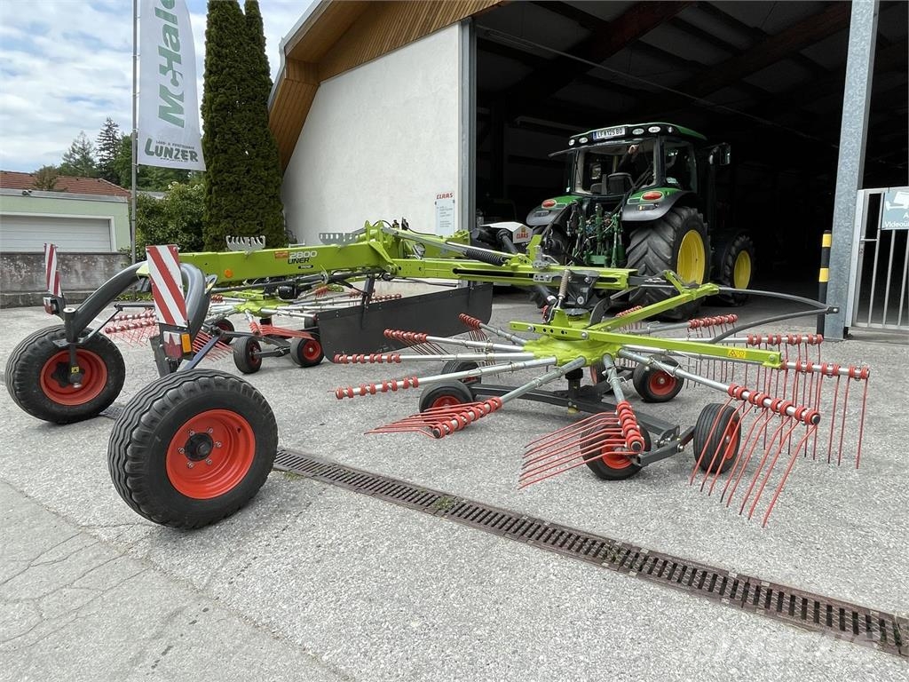 CLAAS Liner 2800 Zgrabljalniki
