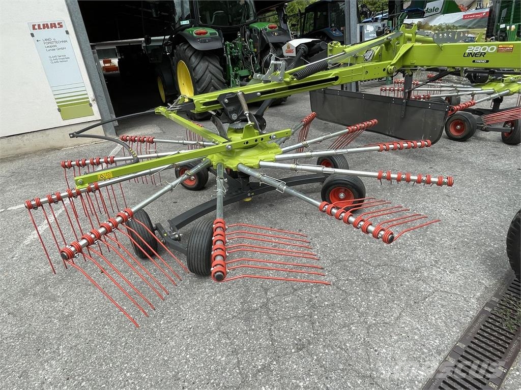 CLAAS Liner 2800 Zgrabljalniki