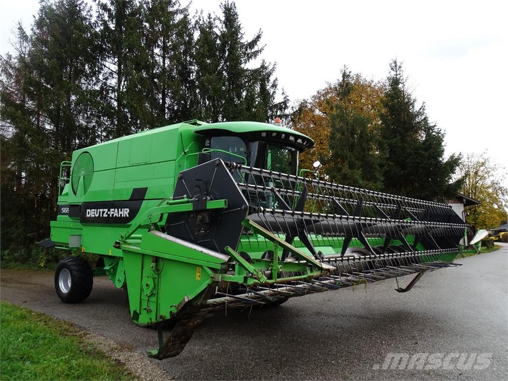 Deutz-Fahr 5690 H Leikkuupuimurit