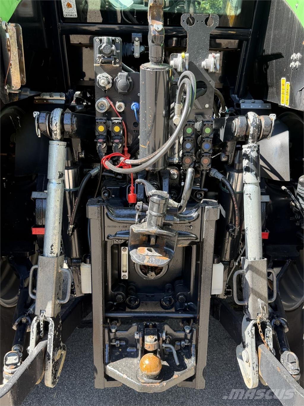 Deutz-Fahr 7250 TTV Traktory