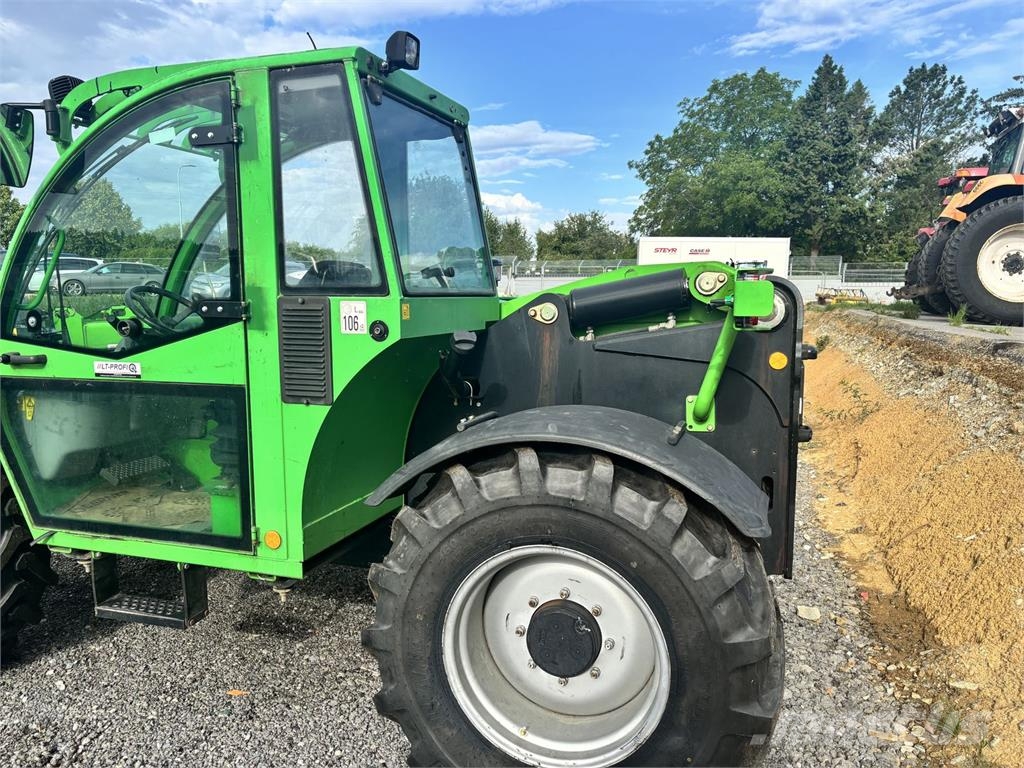 Deutz Fahr AGROVECTOR 30,7 مناولات متداخلة