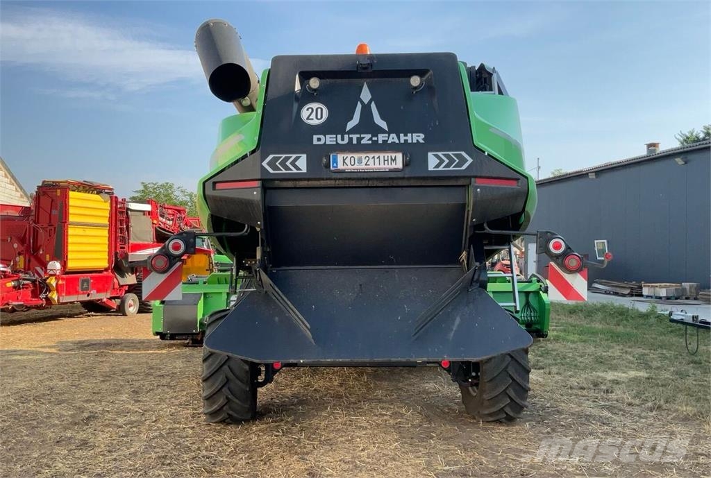Deutz-Fahr C9306 T5 Combine harvesters