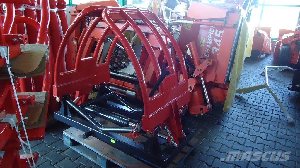 Dominator Ballengreifer Light 180 NEU mit EURO Auf Lauksaimniecība- Citi