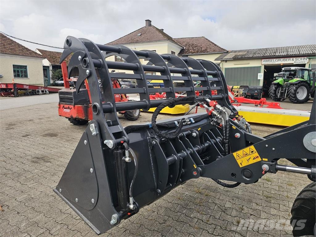 Dominator Greifschaufel 120-240cm 24.+25.Okt. Haus Sonstige Landmaschinen