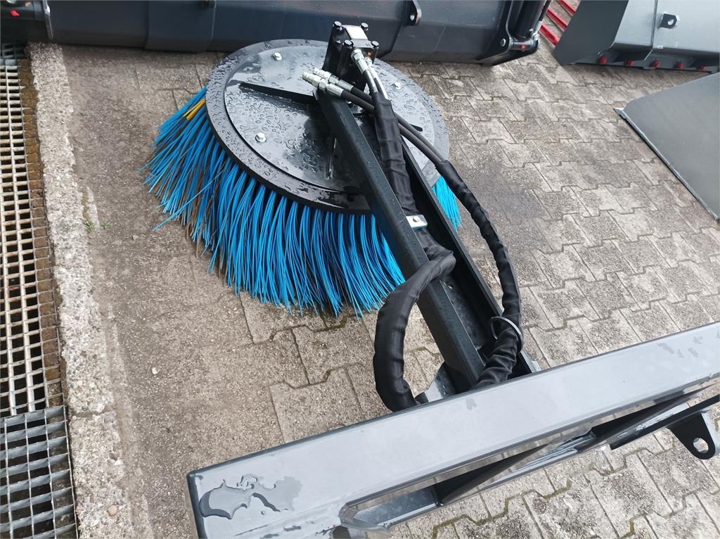 Dominator Kehrbesen hydraulisch Rundkehrbürste Pro Landbrug - Andet
