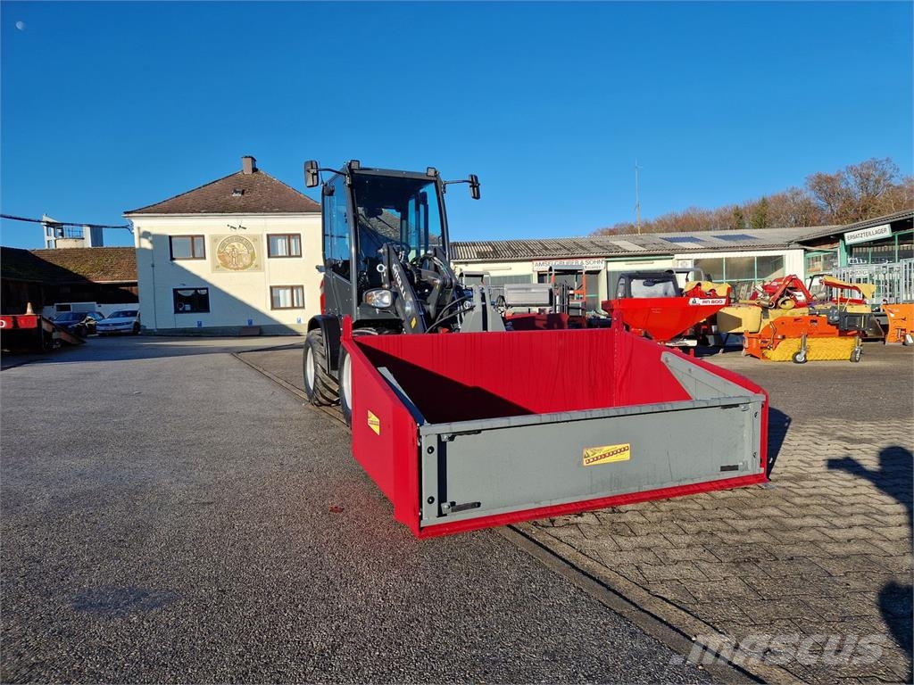 Dominator Kippmulde Kippschaufel PRO Kmetijstvo - drugo