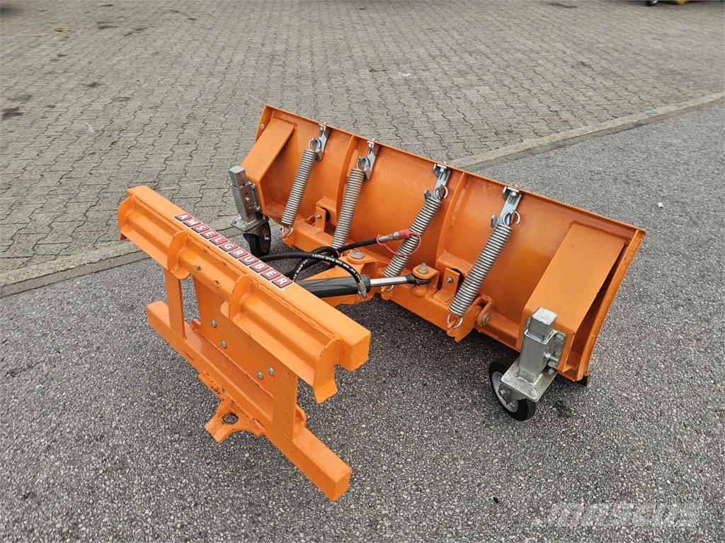 Dominator Schneeschild Hydr. Hausmesse 24.+25. Okt Sonstige Landmaschinen