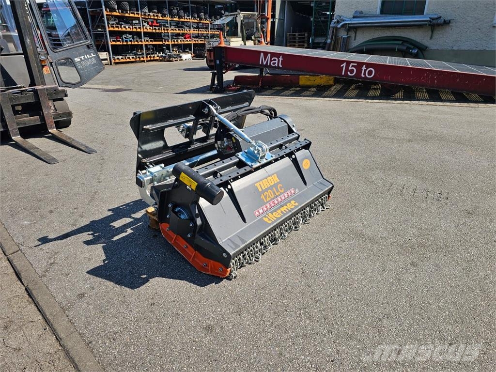 Dominator TIROK 120LC Kmetijstvo - drugo