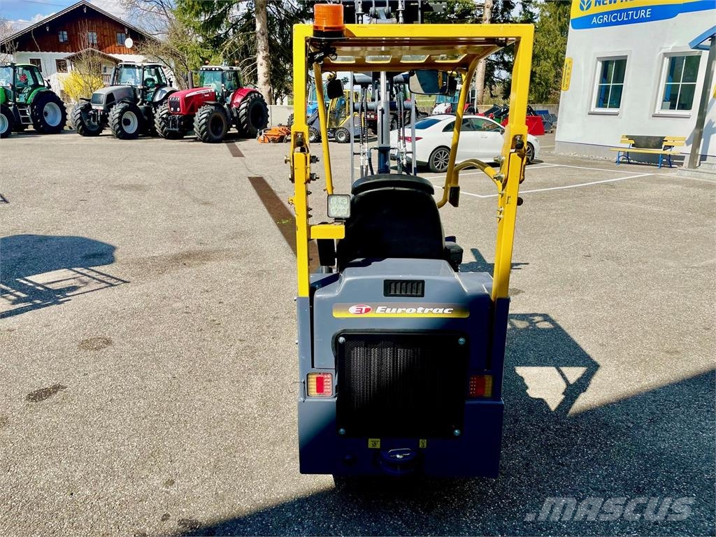 Eurotrac W 10 Frontlastere og graveredskap