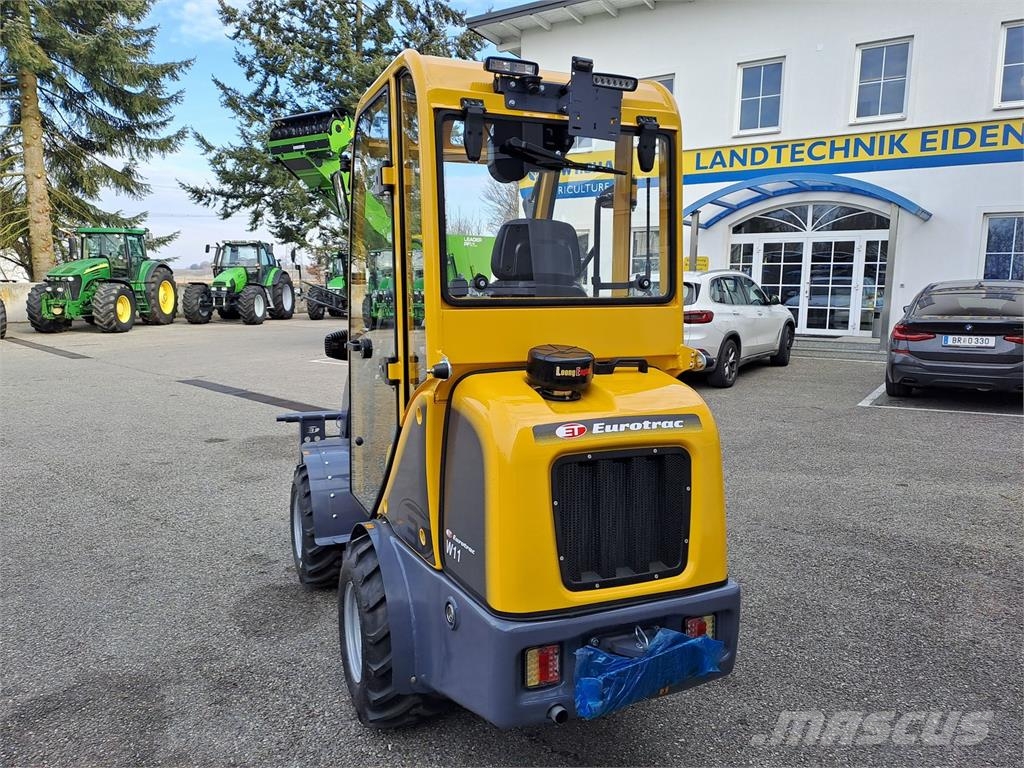 Eurotrac W 11 Voorladers en gravers